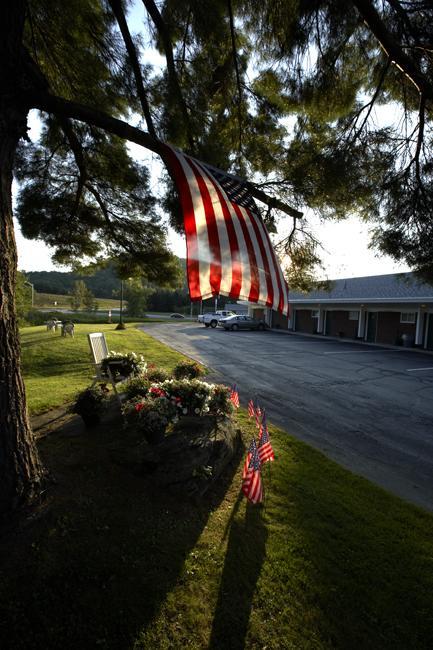 Exit 41 Travel Inn Littleton Exterior photo