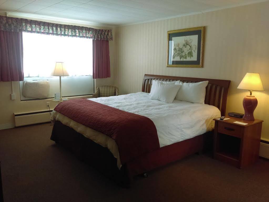 Exit 41 Travel Inn Littleton Exterior photo